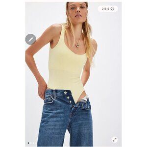 Scoop Neck Ribbed Thong Bodysuit Snap Closure Olive Green Womens Size S